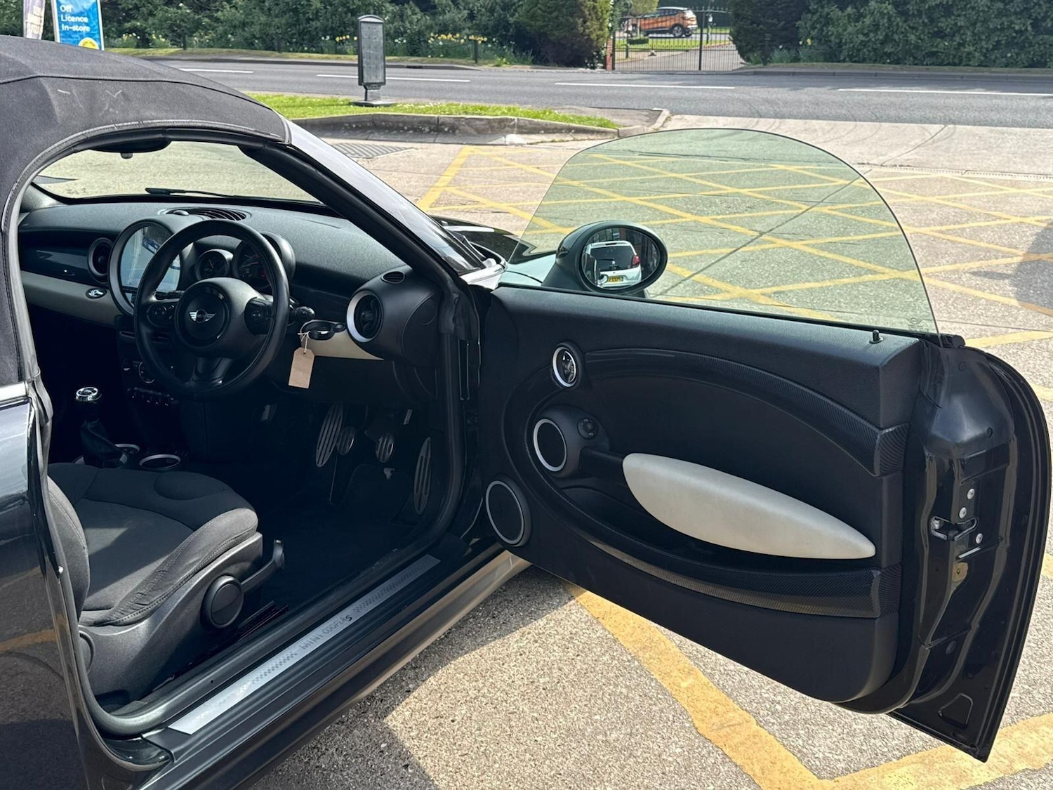 Used MINI Roadster 2014 for sale - 78034438: Photo 34