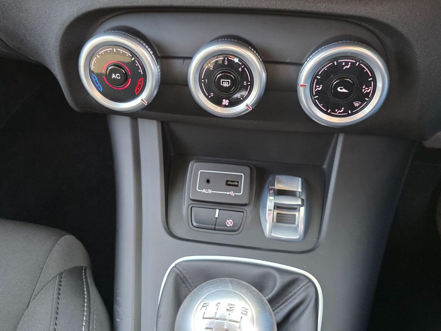 Used Alfa Romeo Giulietta for sale - 77688793: Photo 28