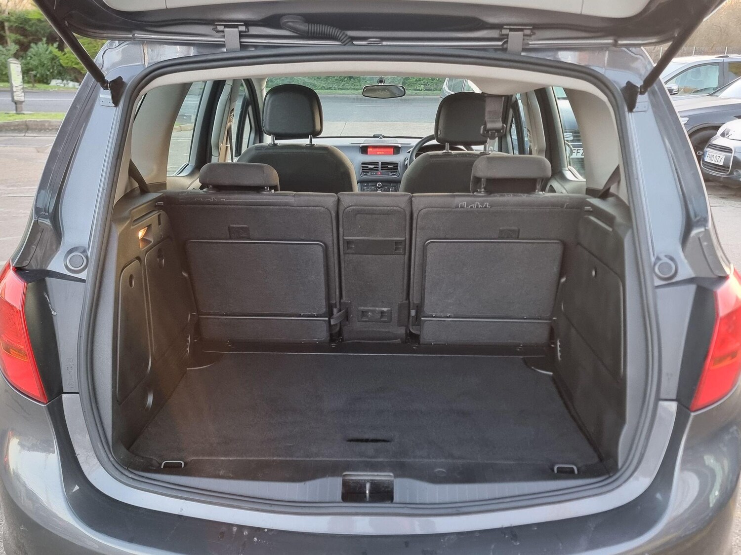 Used Vauxhall Meriva for sale - 77688785: Photo 24