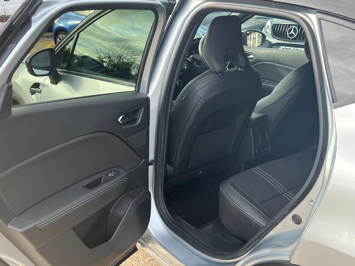 Used Renault Captur 2024 for sale - 77688808: Photo 22