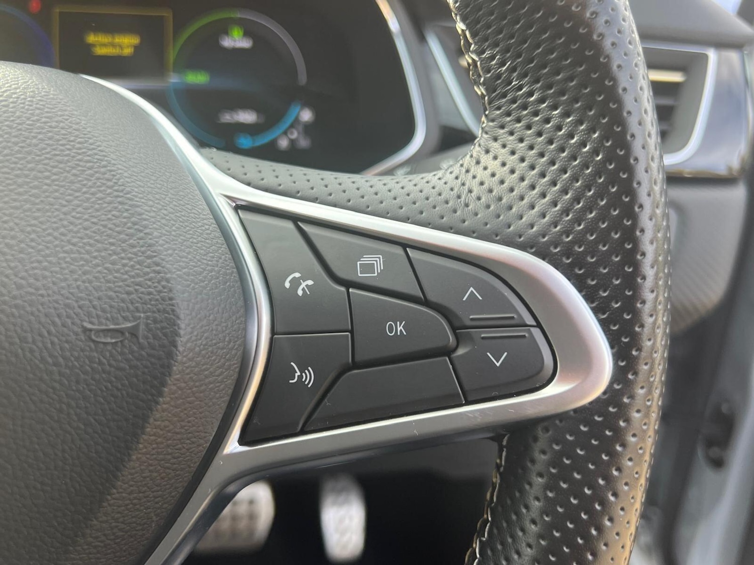 Used Renault Captur 2024 for sale - 77688808: Photo 30