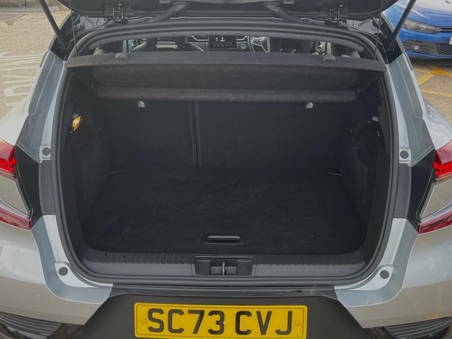 Used Renault Captur 2024 for sale - 77688808: Photo 46