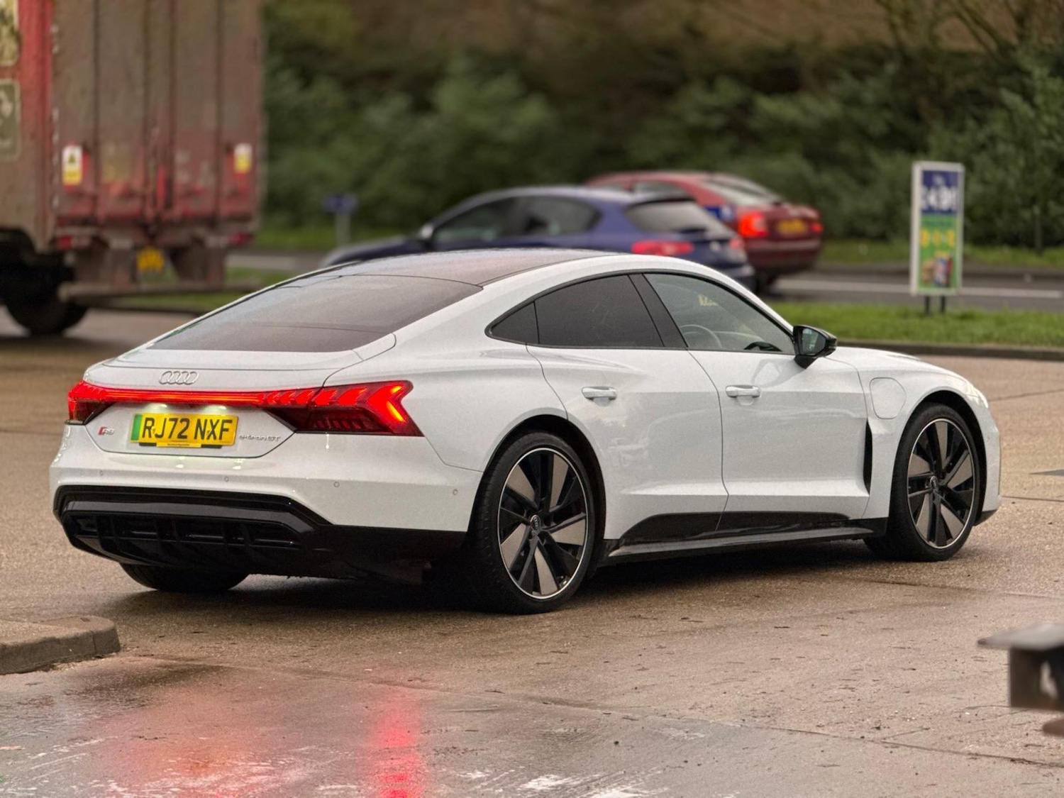 Used Audi RS e-tron GT for sale - 77688816: Photo 16