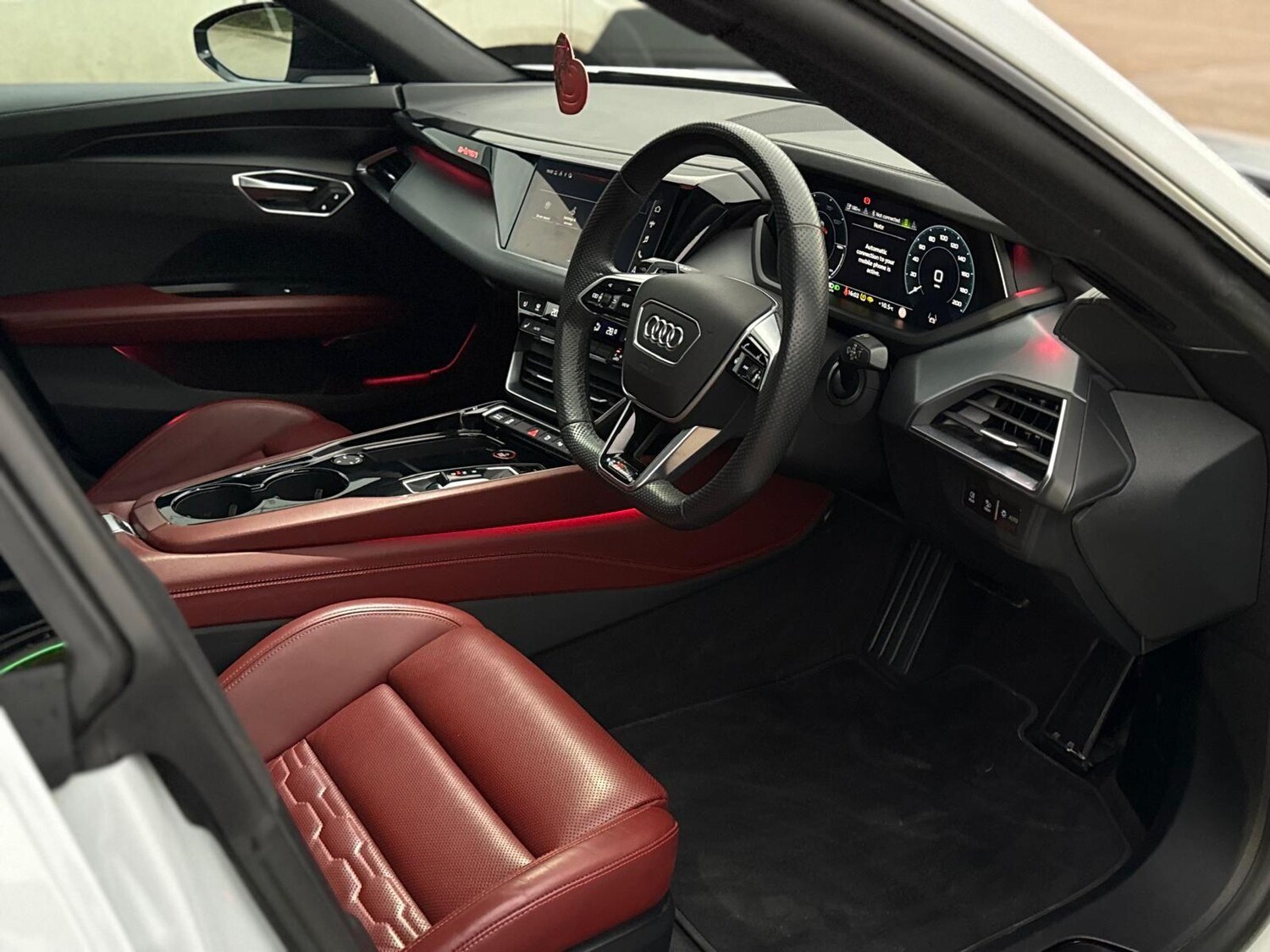 Used Audi RS e-tron GT for sale - 77688816: Photo 17