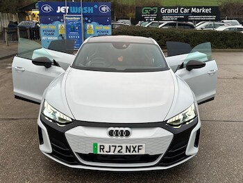 Used Audi RS e-tron GT 2022 for sale - 77688816: Photo