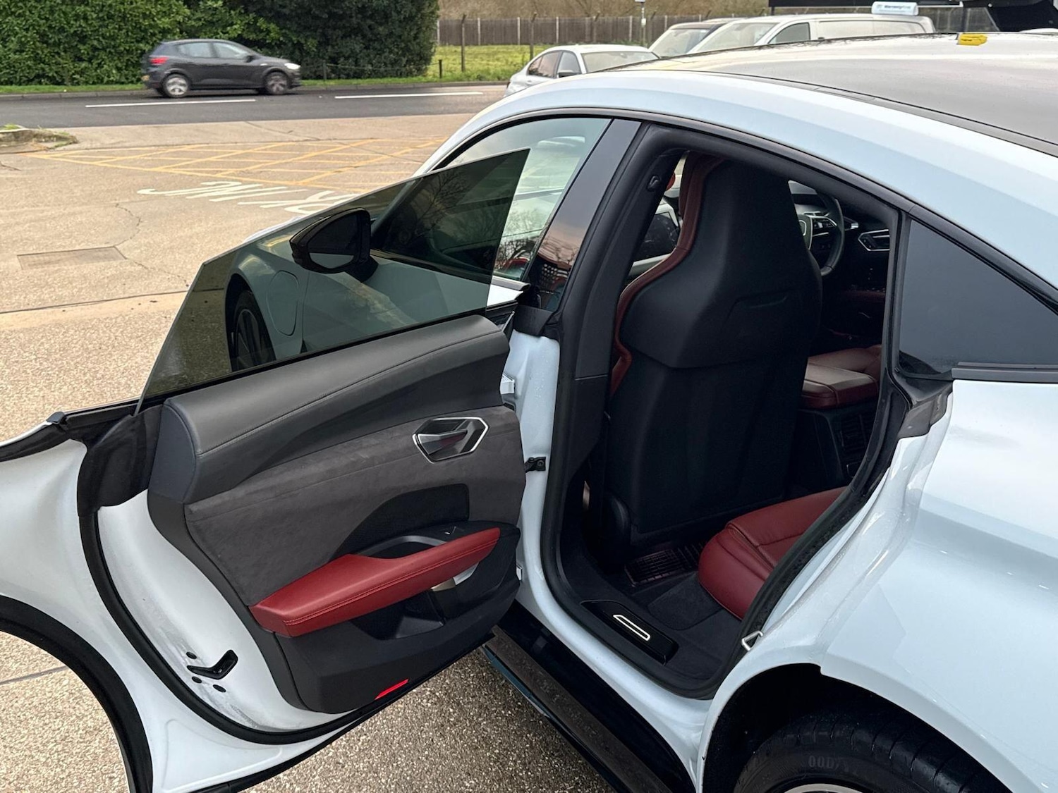 Used Audi RS e-tron GT for sale - 77688816: Photo 80