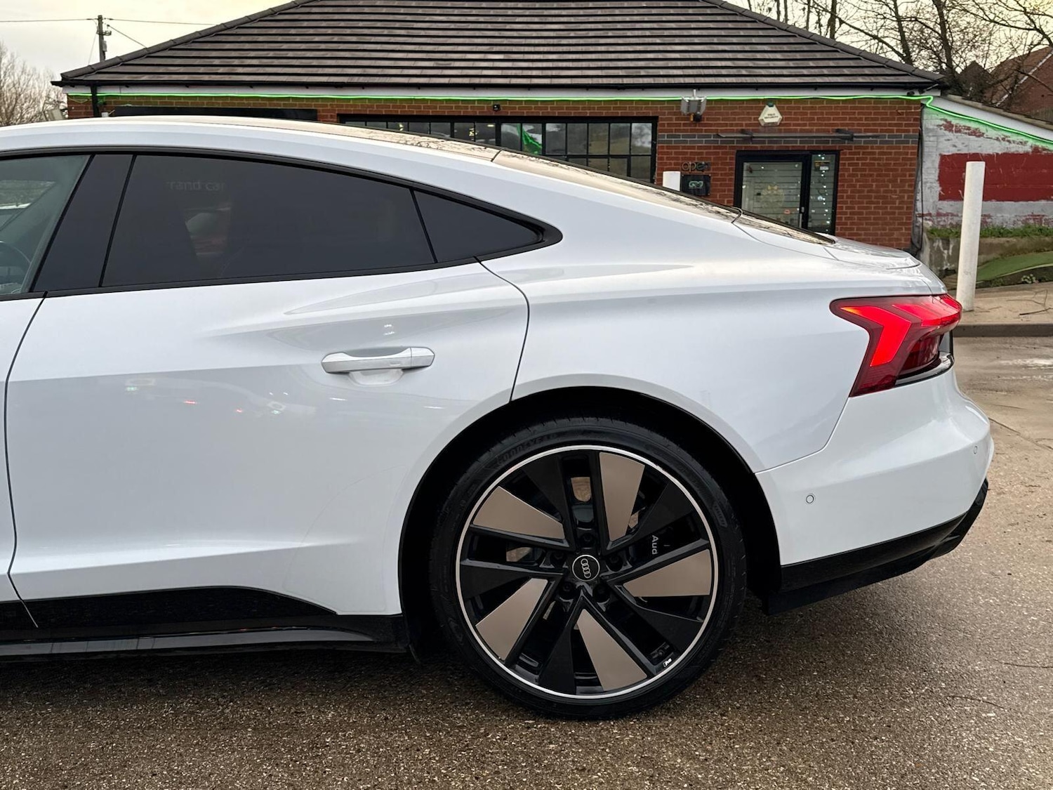 Used Audi RS e-tron GT for sale - 77688816: Photo 91