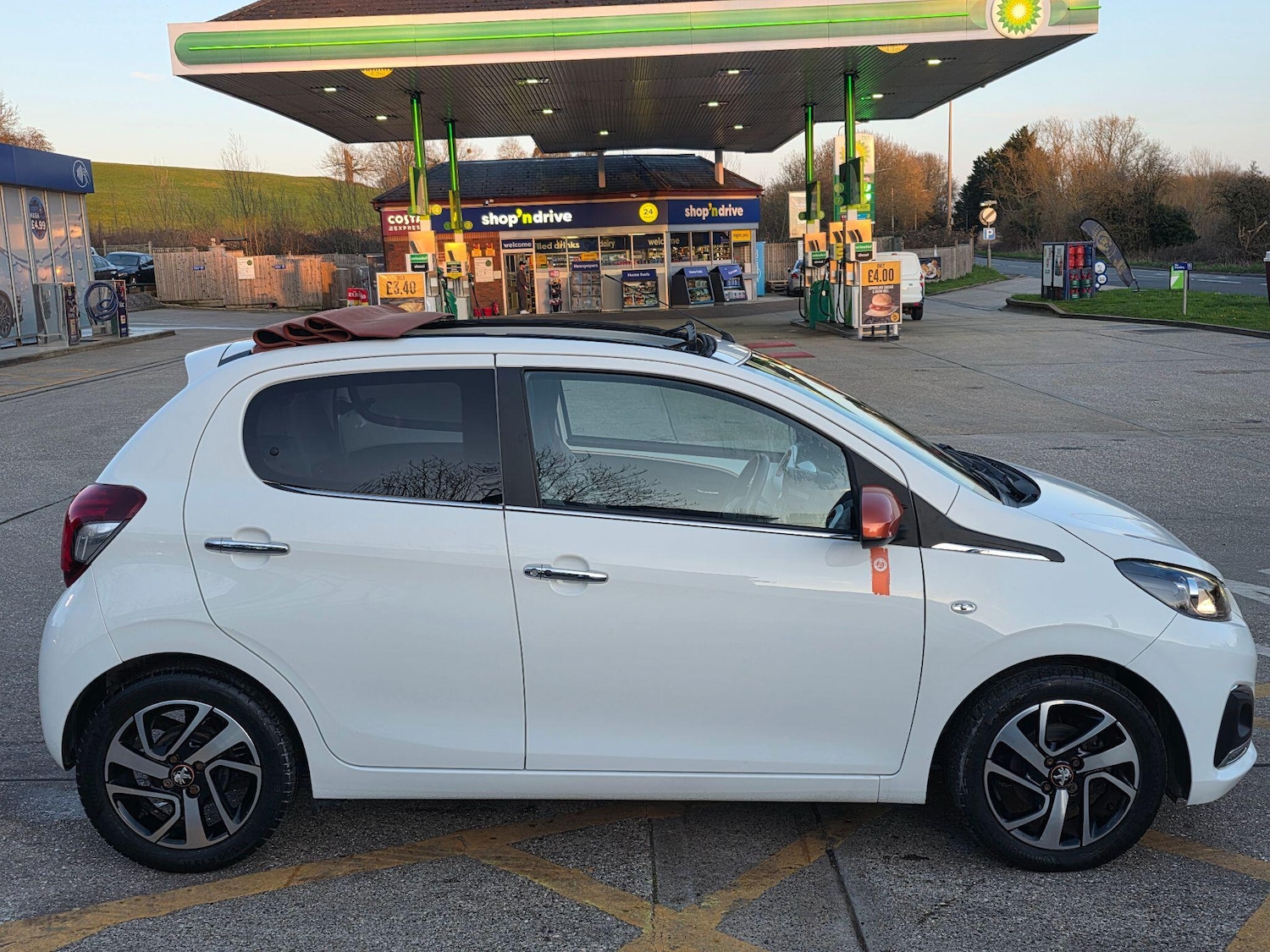 Used Peugeot 108 2017 for sale - 77784458: Photo 12