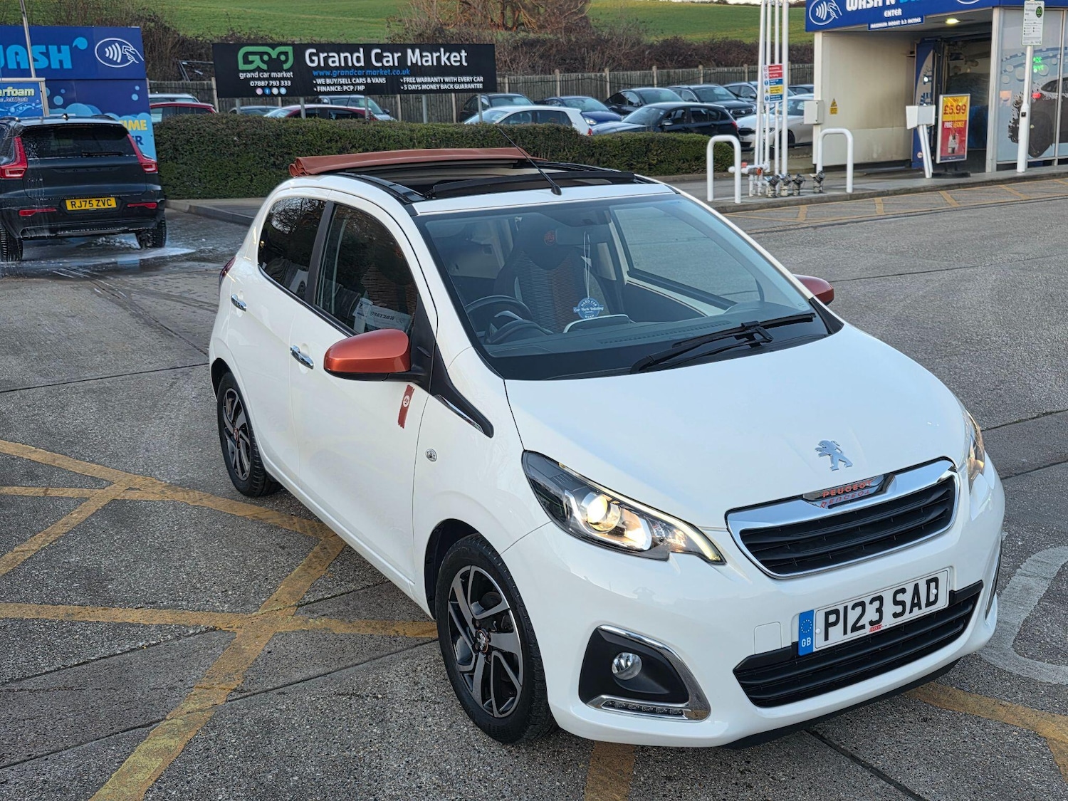 Used Peugeot 108 2017 for sale - 77784458: Photo 2