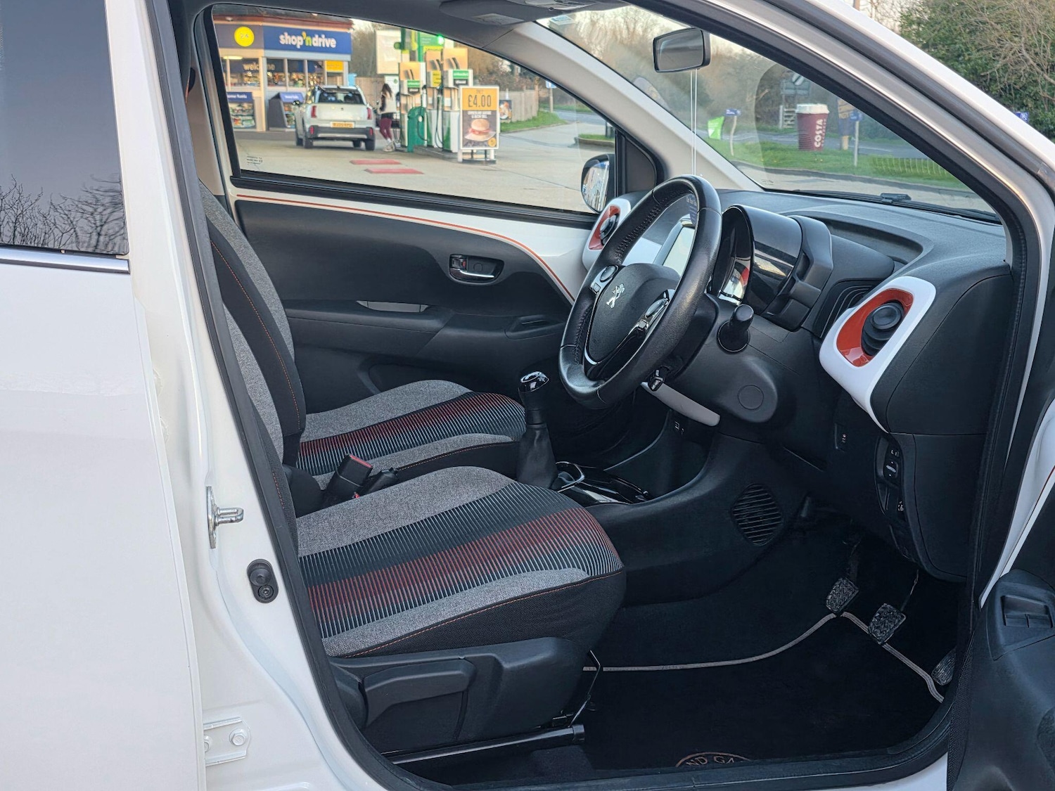 Used Peugeot 108 2017 for sale - 77784458: Photo 23