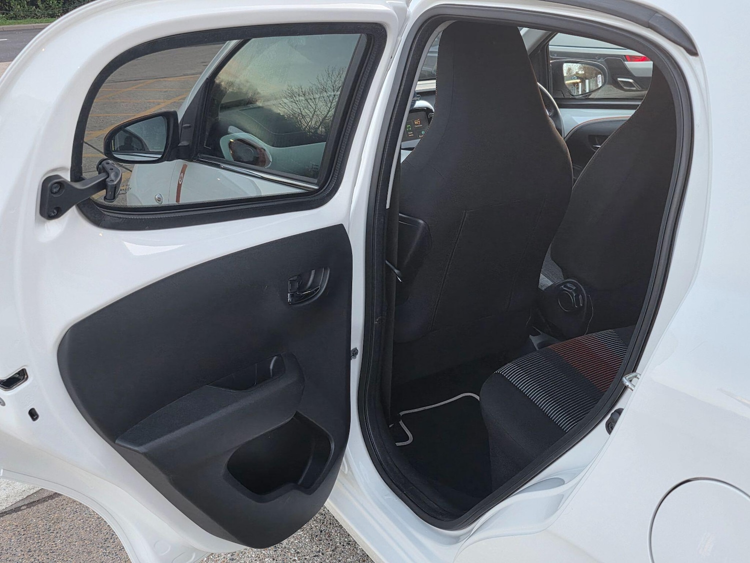 Used Peugeot 108 2017 for sale - 77784458: Photo 37