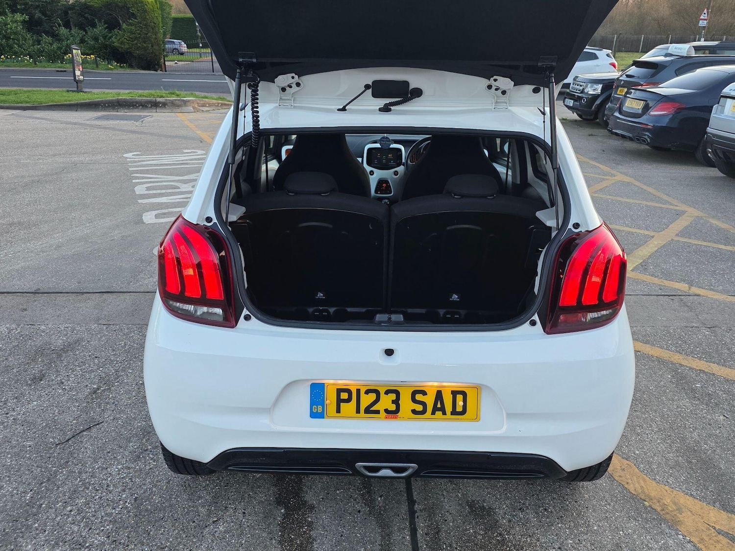 Used Peugeot 108 2017 for sale - 77784458: Photo 9