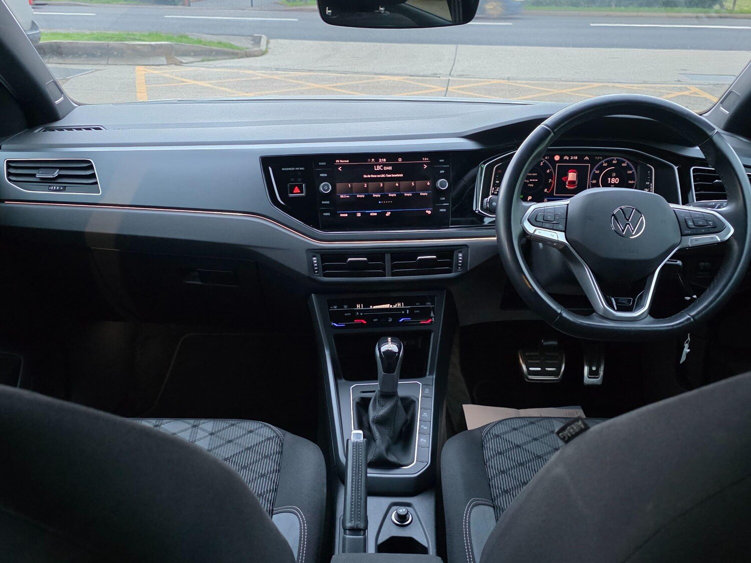 Used Volkswagen Taigo for sale - 77688824: Photo 18