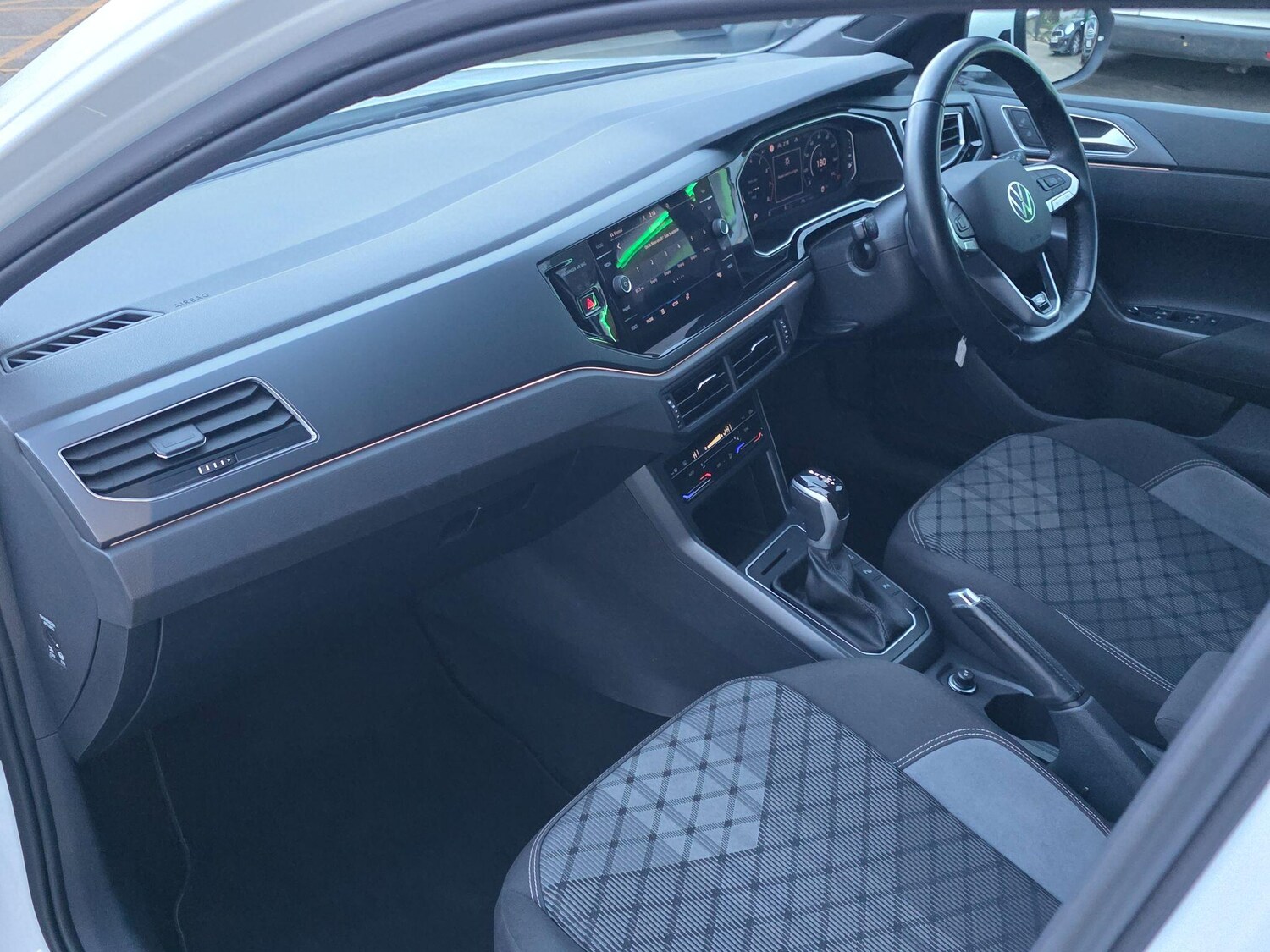 Used Volkswagen Taigo for sale - 77688824: Photo 19