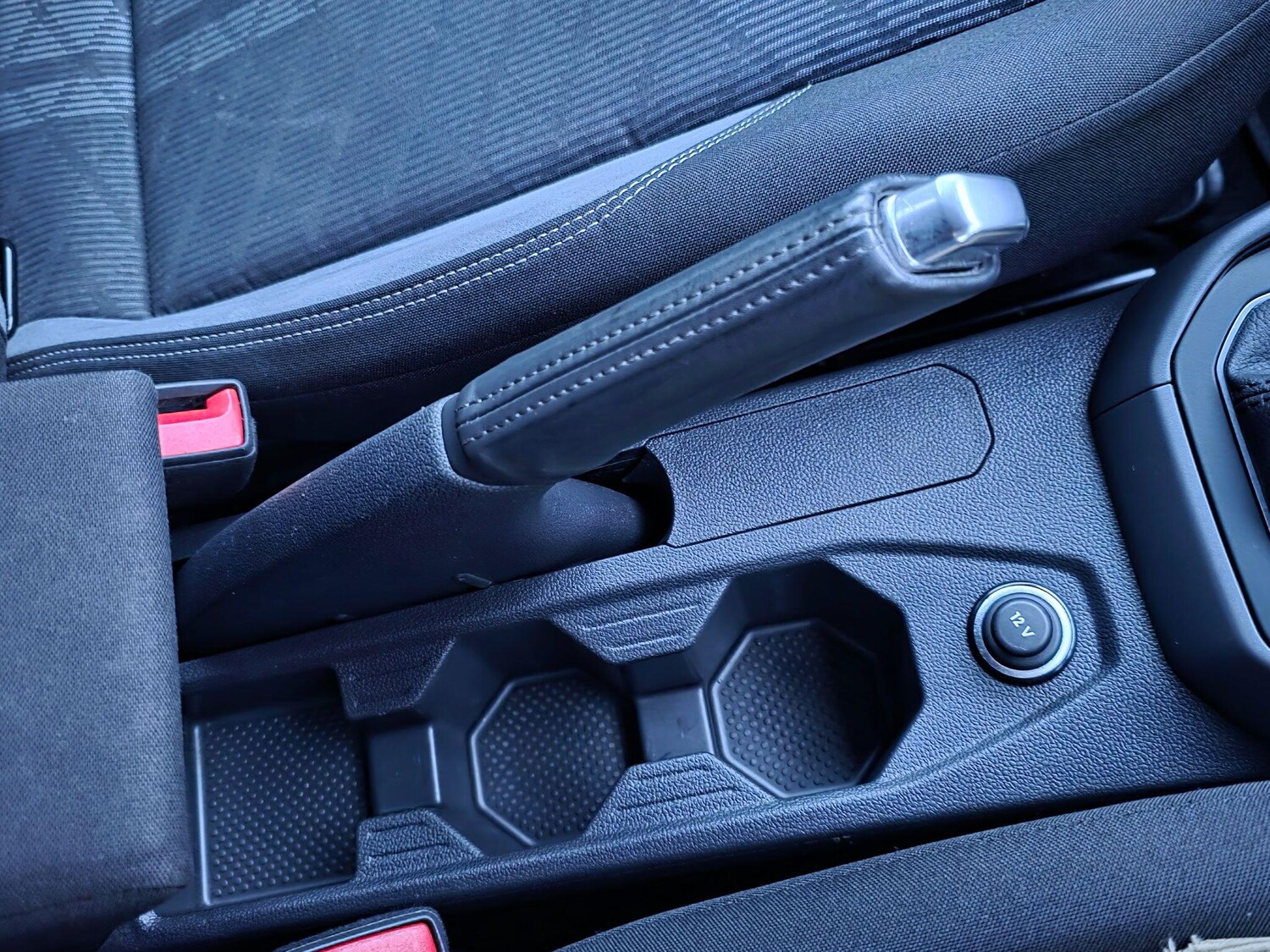 Used Volkswagen Taigo for sale - 77688824: Photo 21