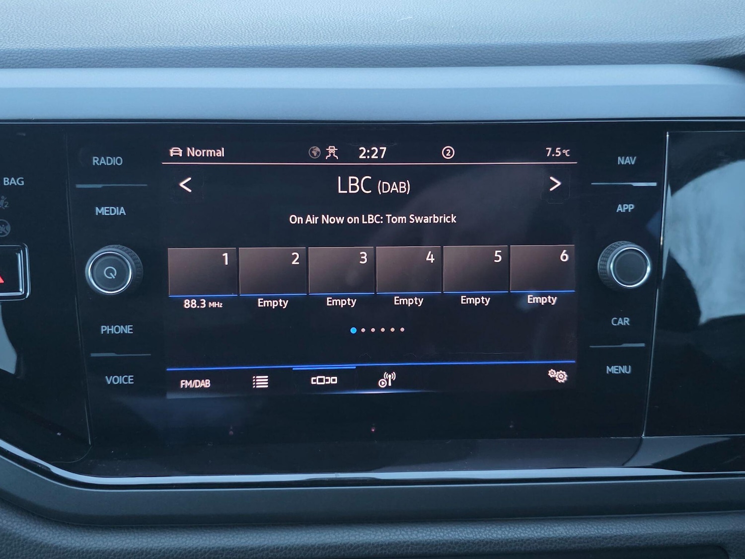 Used Volkswagen Taigo for sale - 77688824: Photo 50