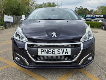 Used Peugeot 208 2016 for sale - 78292574: Photo