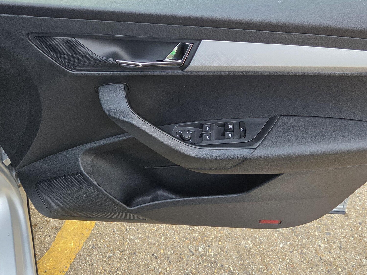 Used Skoda Karoq for sale - 77688805: Photo 28