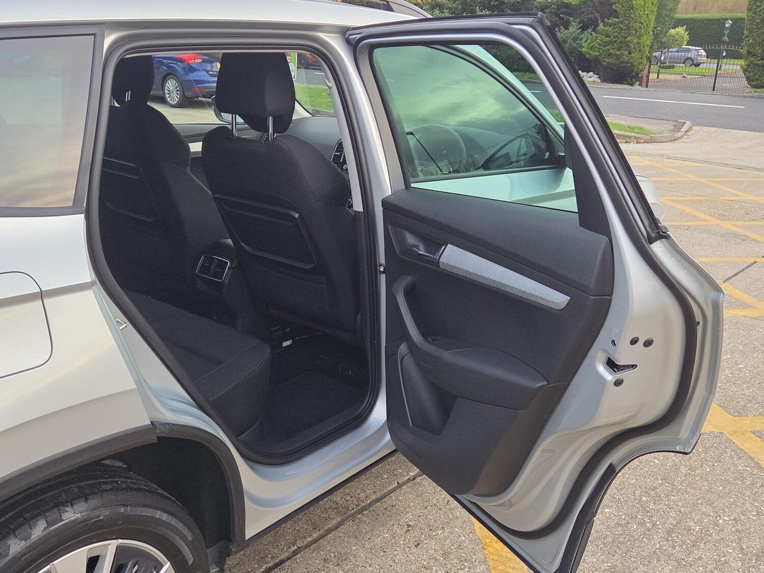 Used Skoda Karoq for sale - 77688805: Photo 31