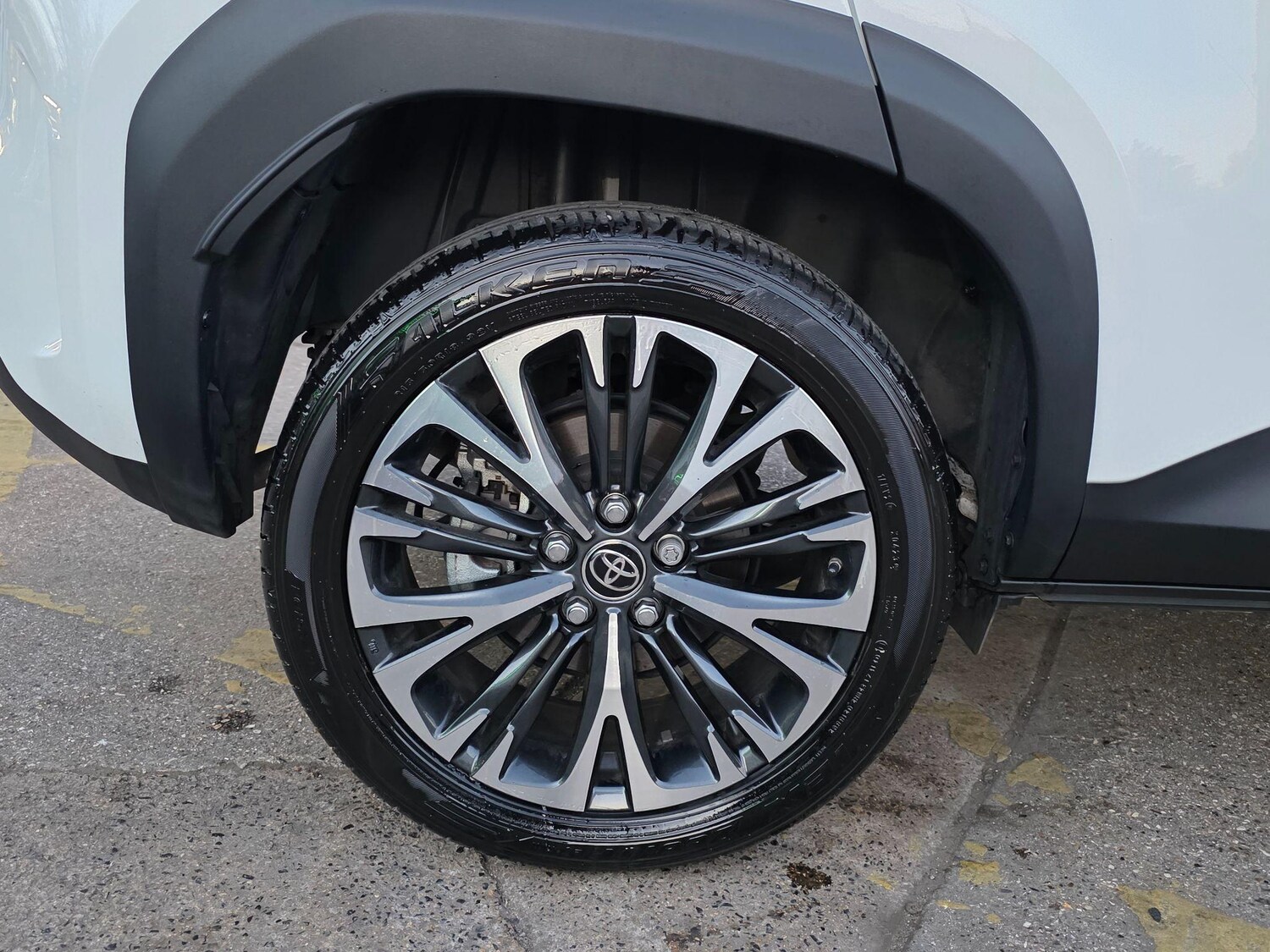 Used Toyota Yaris Cross 2023 for sale - 77688817: Photo 41