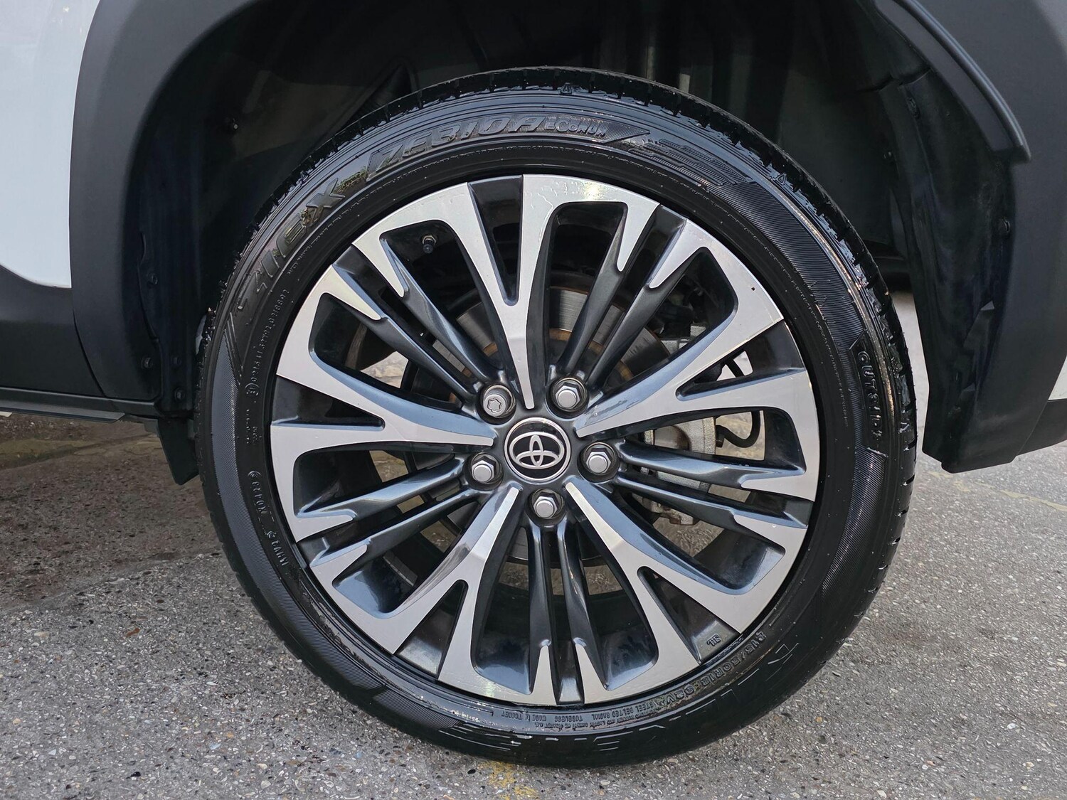 Used Toyota Yaris Cross 2023 for sale - 77688817: Photo 45