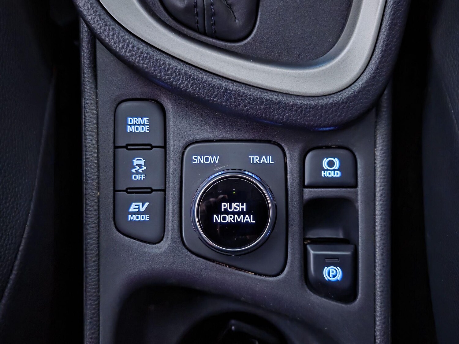 Used Toyota Yaris Cross 2023 for sale - 77688817: Photo 61