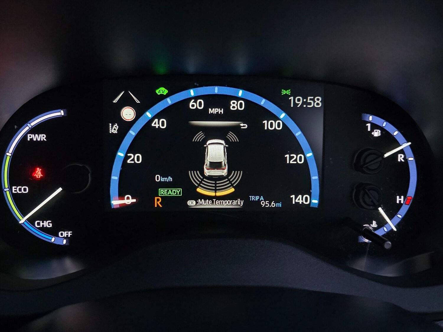 Used Toyota Yaris Cross 2023 for sale - 77688817: Photo 70