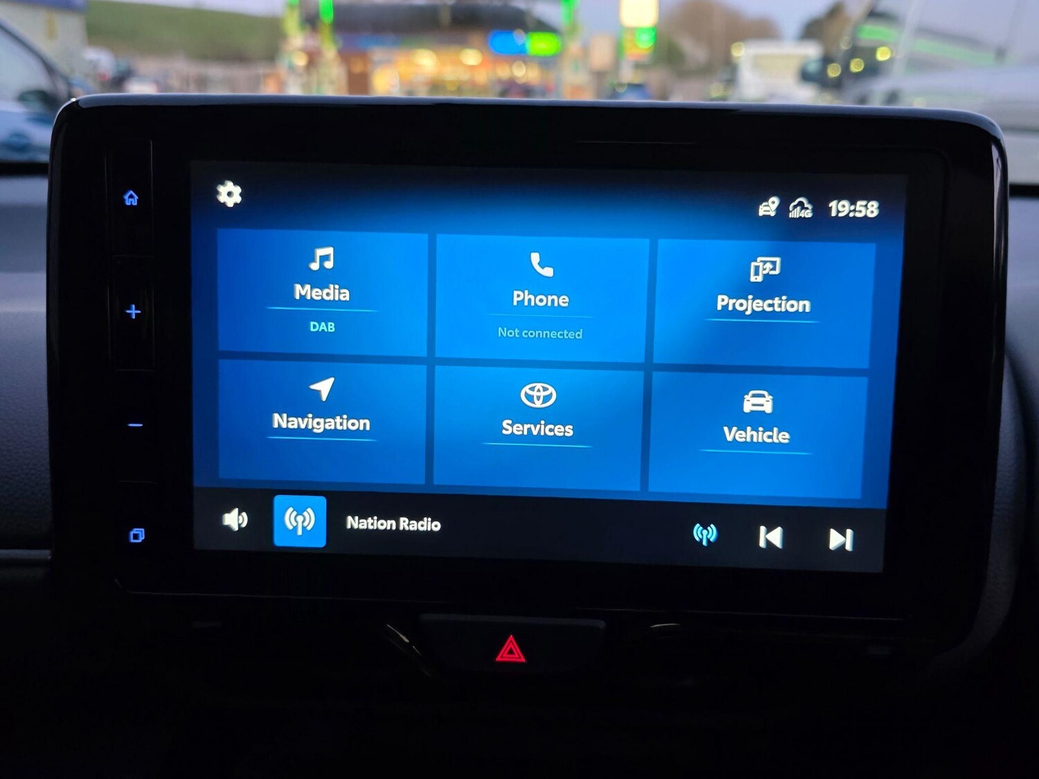 Used Toyota Yaris Cross 2023 for sale - 77688817: Photo 74