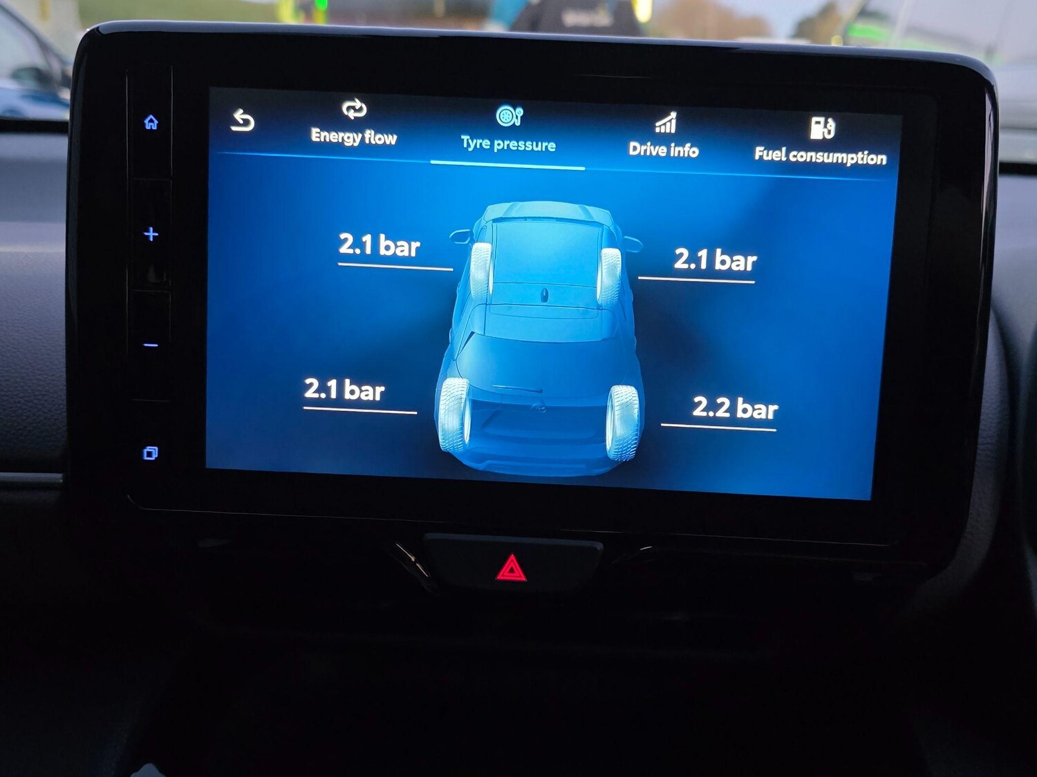 Used Toyota Yaris Cross 2023 for sale - 77688817: Photo 80