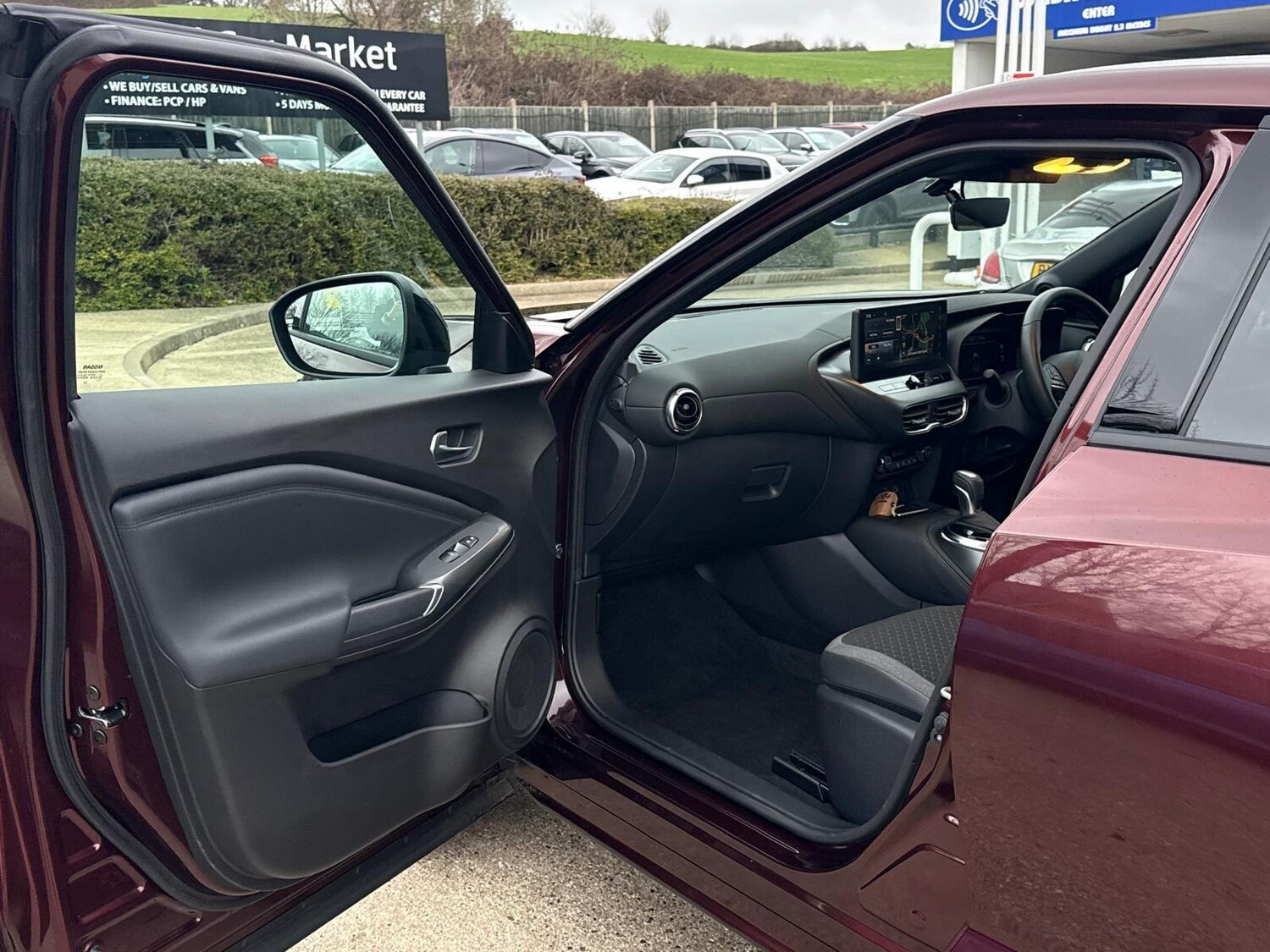 Used Nissan Juke 2025 for sale - 77688825: Photo 35