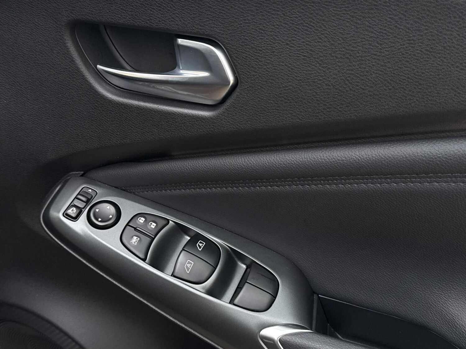 Used Nissan Juke 2025 for sale - 77688825: Photo 37