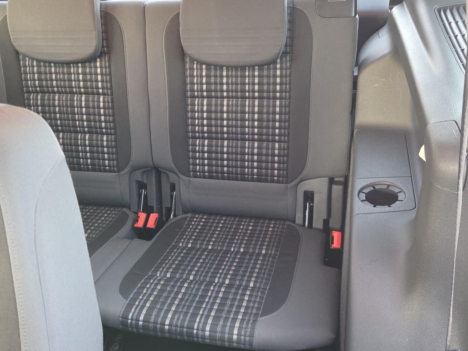 Used Volkswagen Touran for sale - 77688795: Photo 19