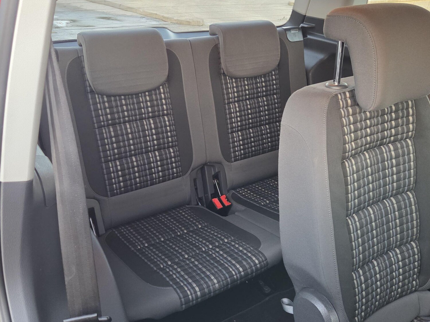 Used Volkswagen Touran for sale - 77688795: Photo 23