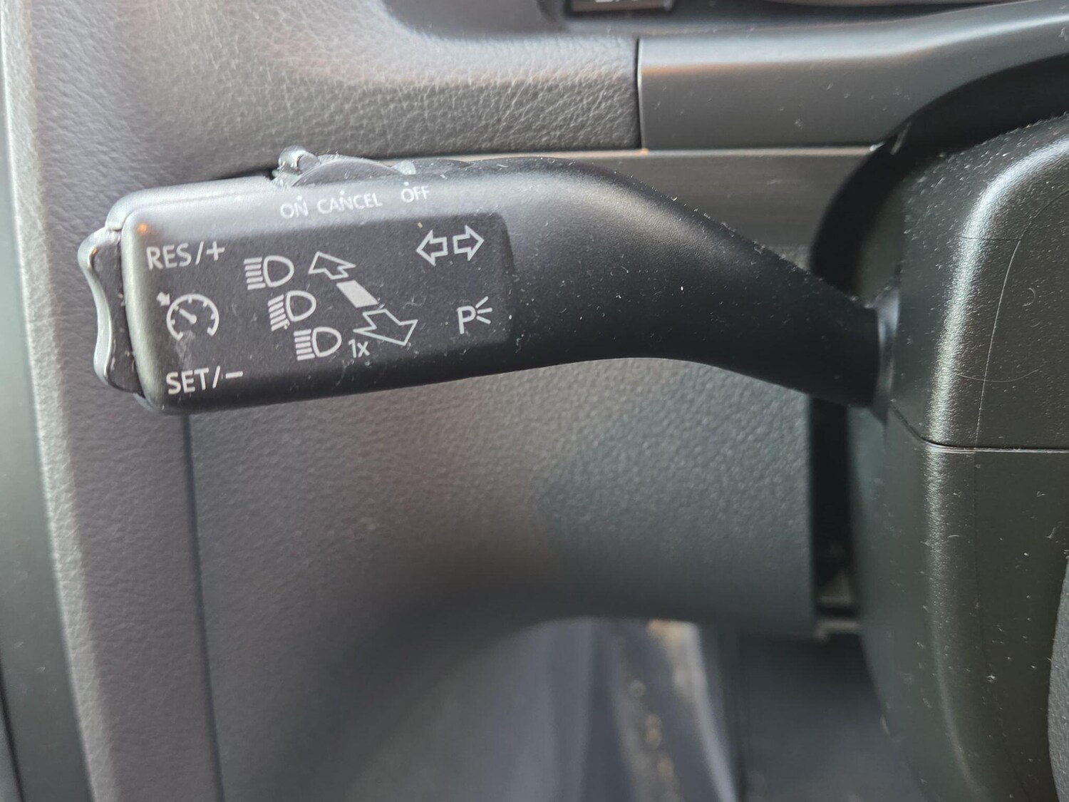 Used Volkswagen Touran for sale - 77688795: Photo 24