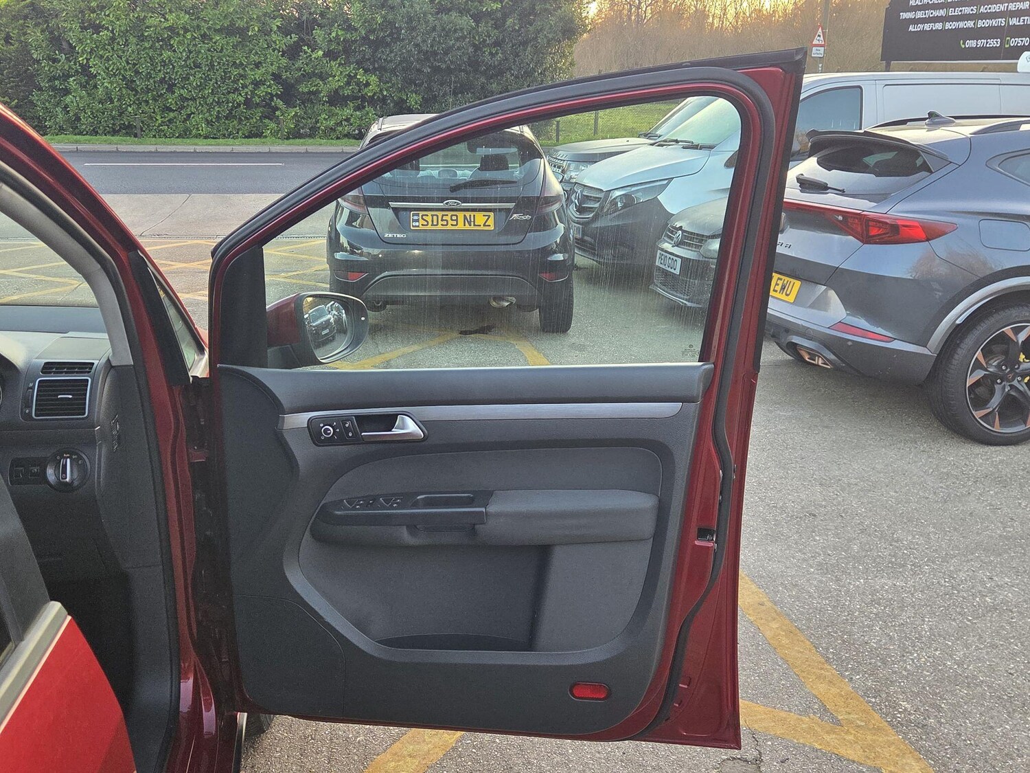 Used Volkswagen Touran for sale - 77688795: Photo 32