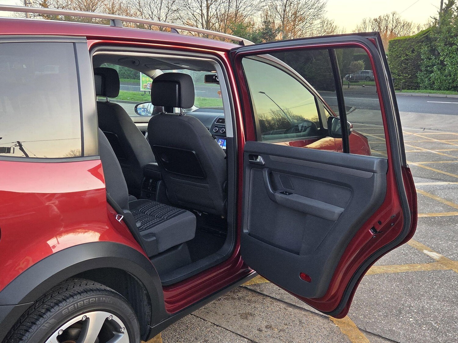 Used Volkswagen Touran for sale - 77688795: Photo 49