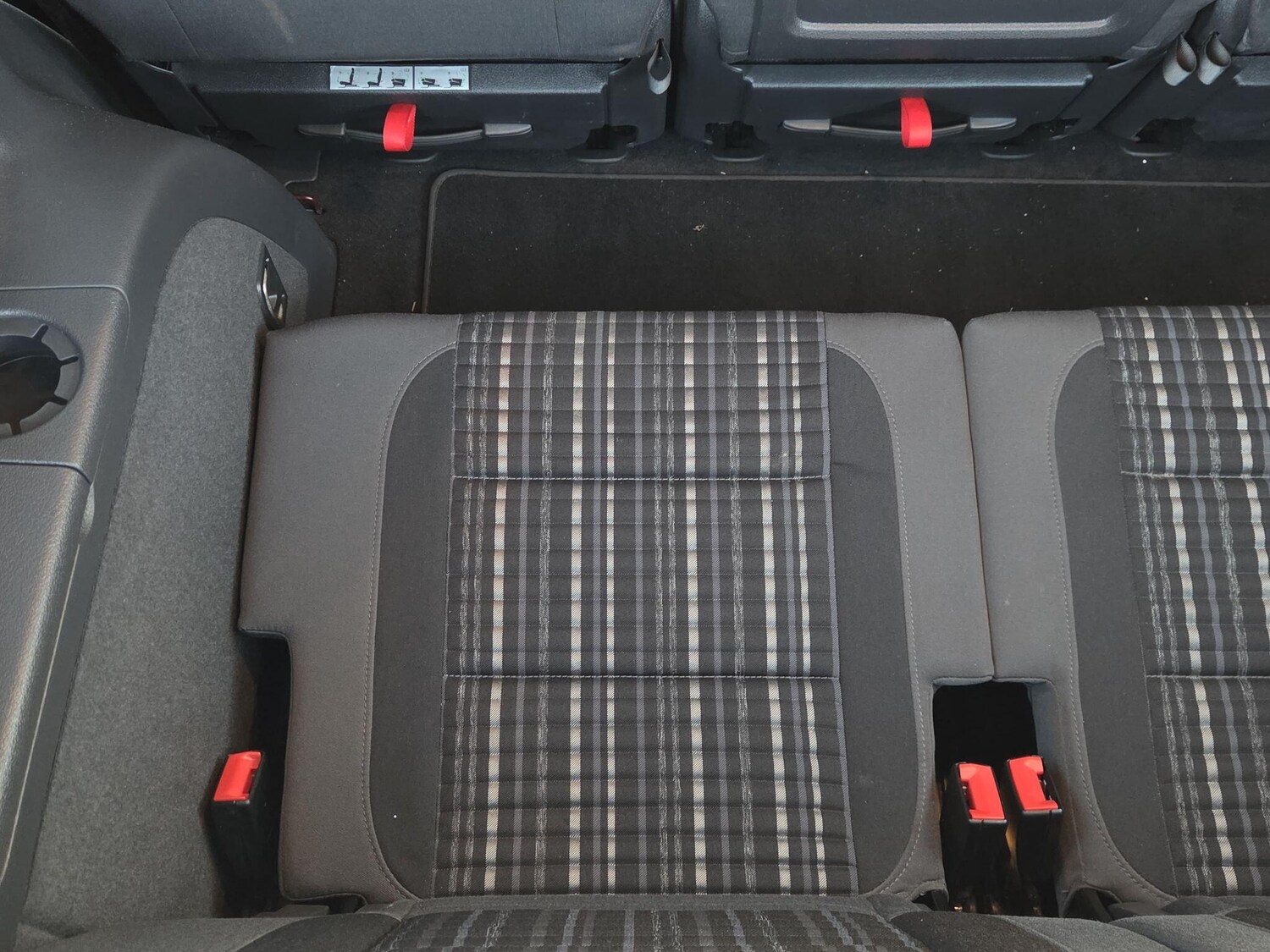 Used Volkswagen Touran for sale - 77688795: Photo 51