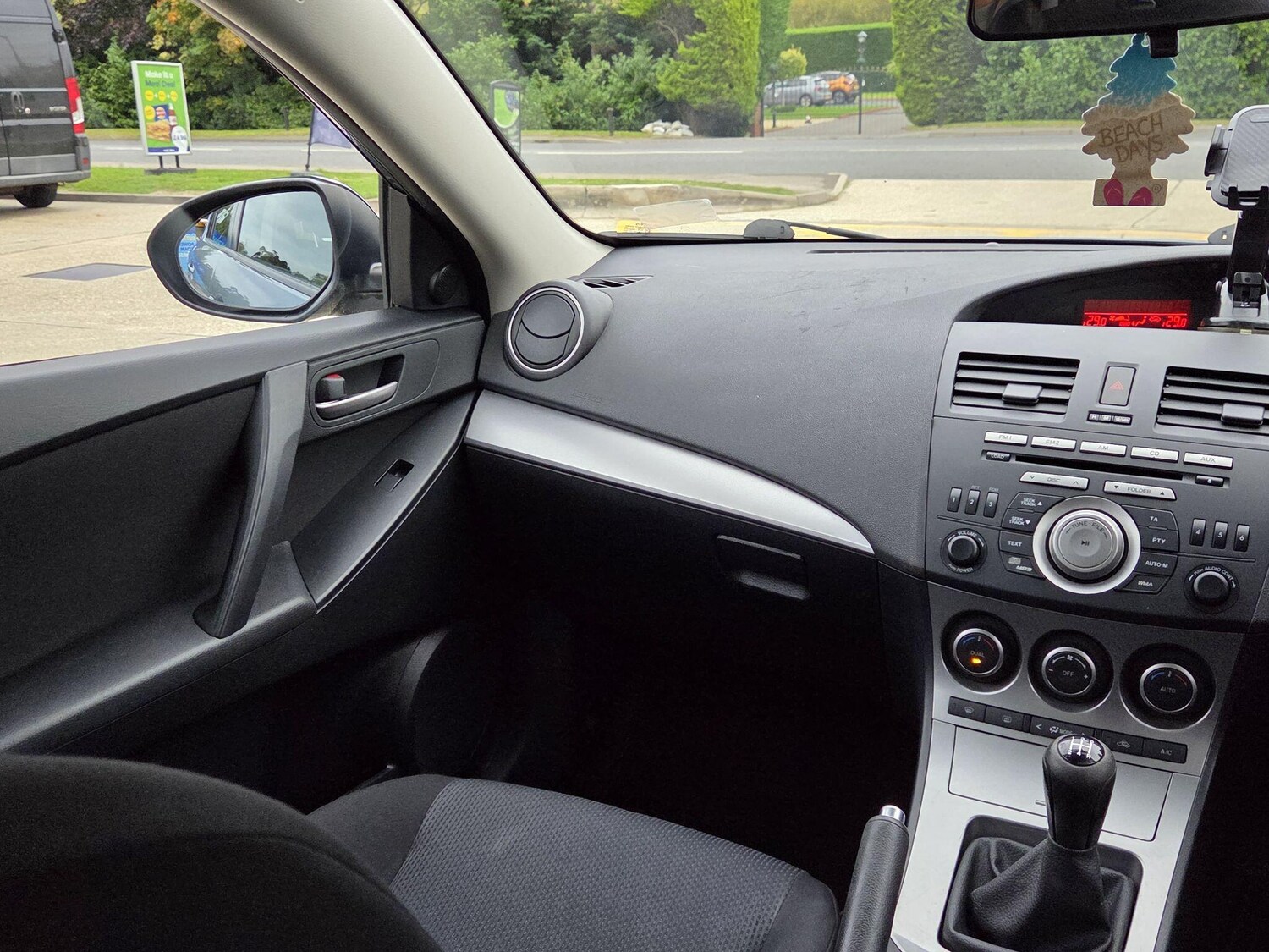 Used Mazda Mazda3 for sale - 77688790: Photo 10