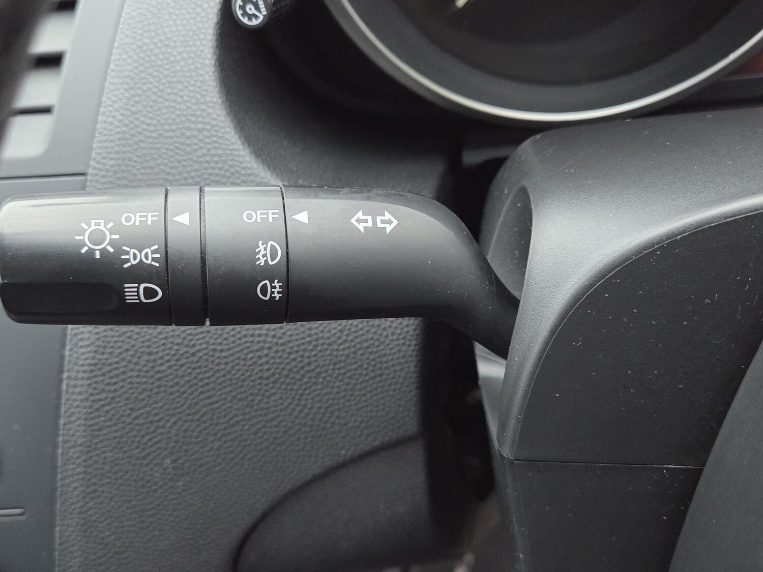 Used Mazda Mazda3 for sale - 77688790: Photo 25