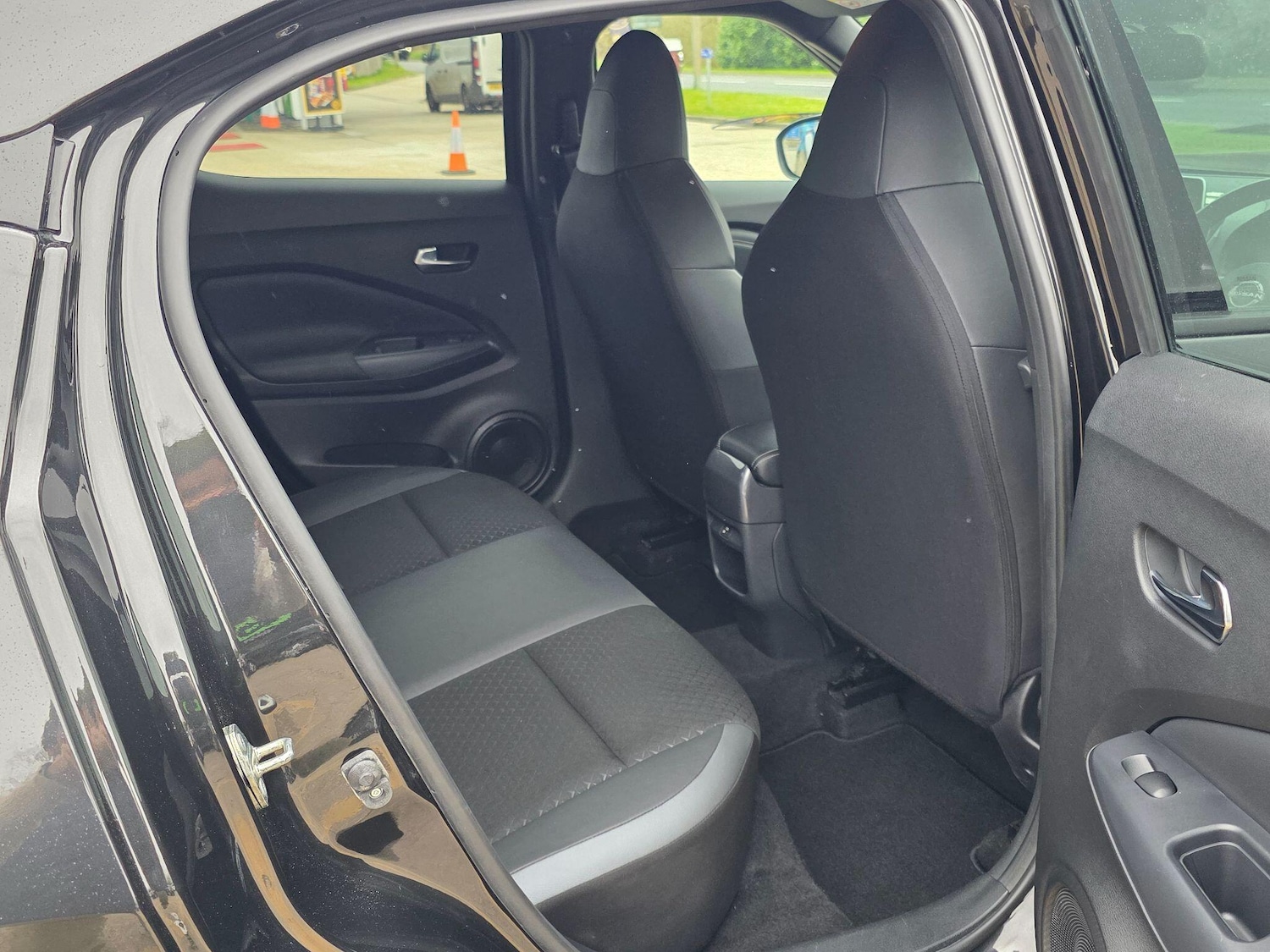 Used Nissan Juke 2024 for sale - 77853944: Photo 23