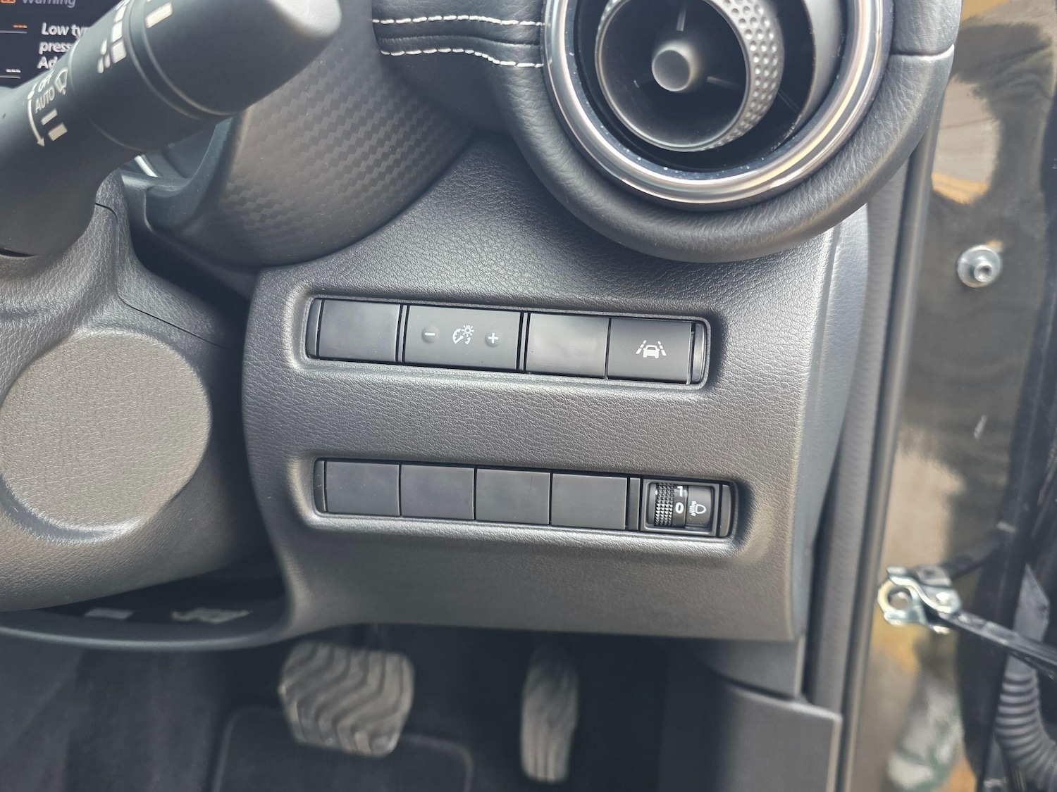 Used Nissan Juke 2024 for sale - 77853944: Photo 35