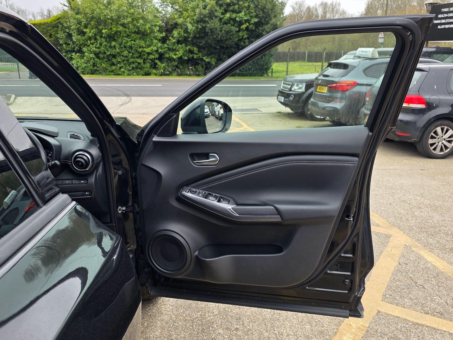 Used Nissan Juke 2024 for sale - 77853944: Photo 39