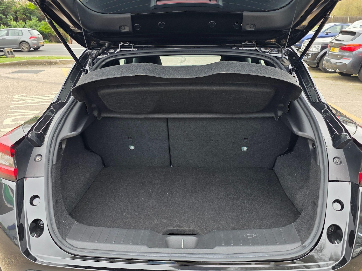 Used Nissan Juke 2024 for sale - 77853944: Photo 57