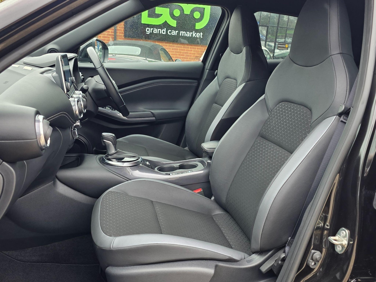 Used Nissan Juke 2024 for sale - 77853944: Photo 61