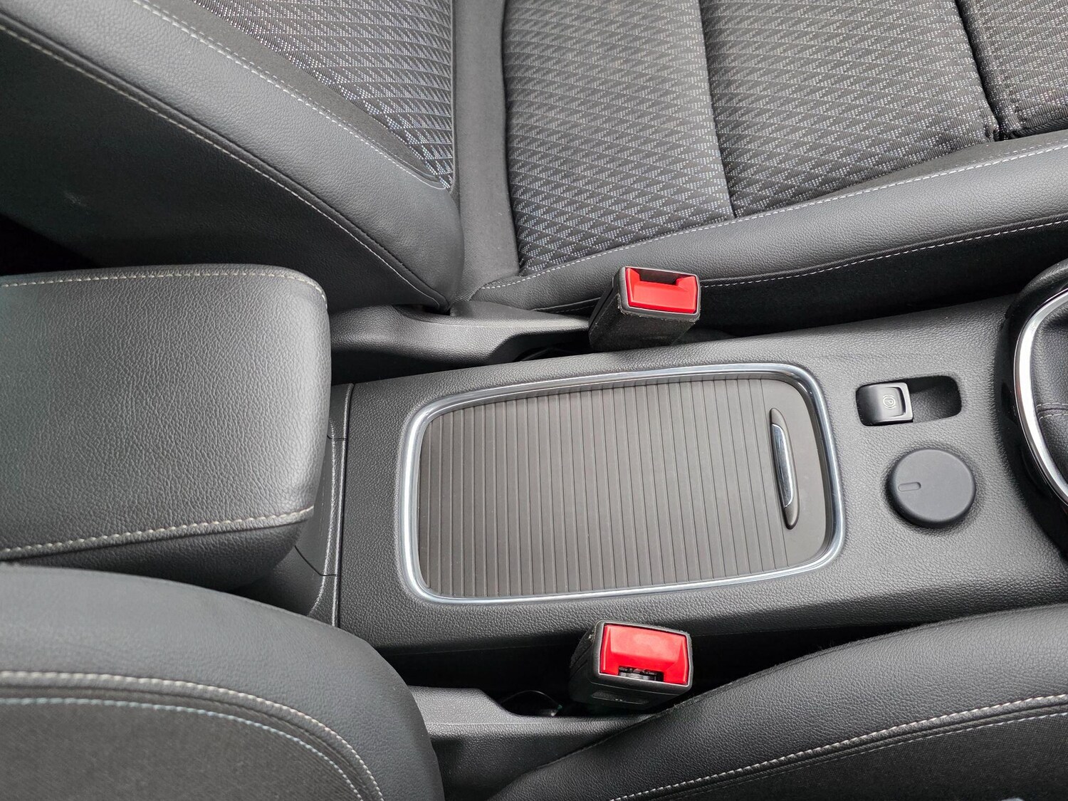 Used Vauxhall Astra for sale - 77688799: Photo 17