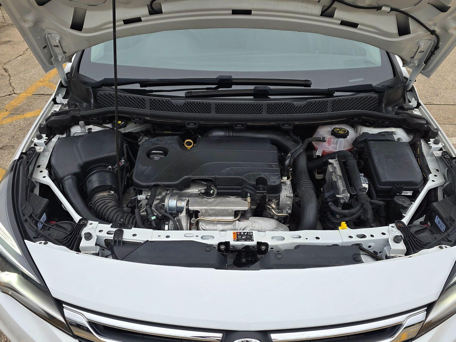 Used Vauxhall Astra for sale - 77688799: Photo 40