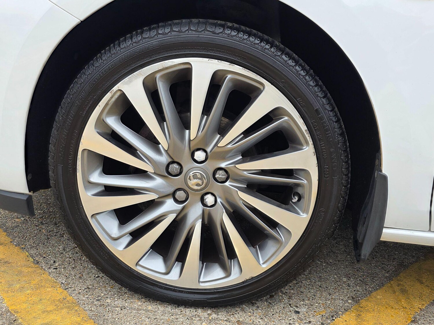 Used Vauxhall Astra for sale - 77688799: Photo 41