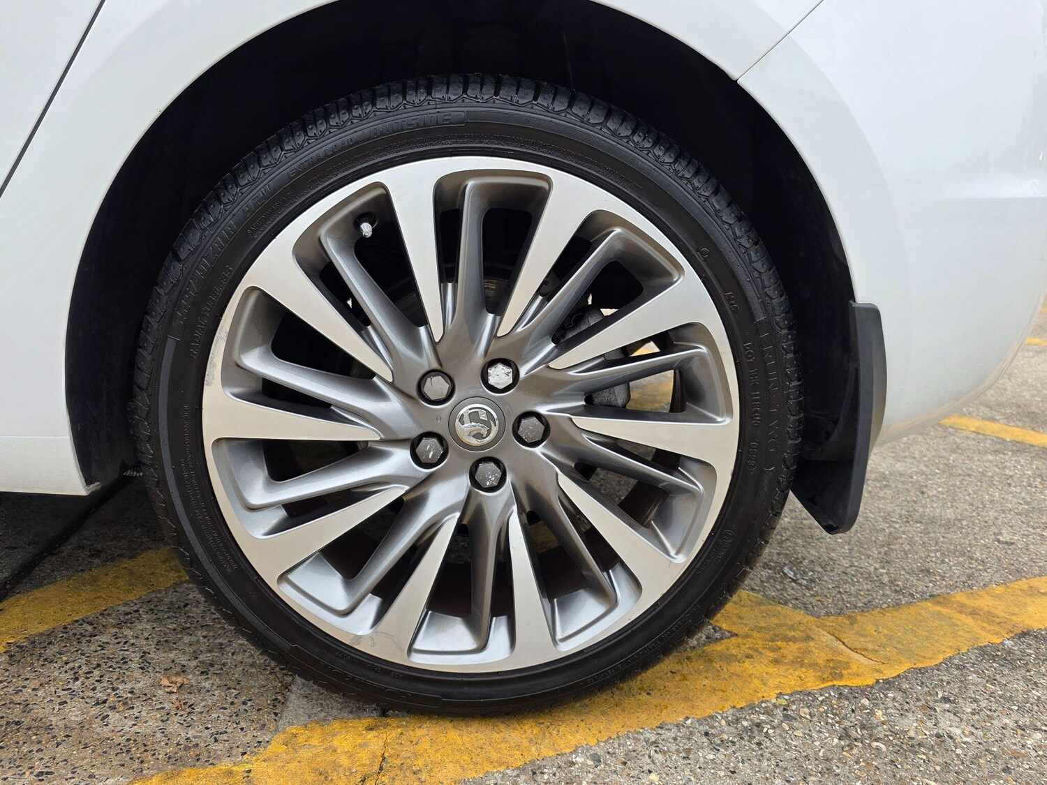 Used Vauxhall Astra for sale - 77688799: Photo 43