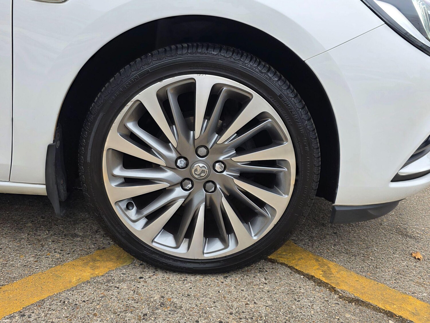 Used Vauxhall Astra for sale - 77688799: Photo 44