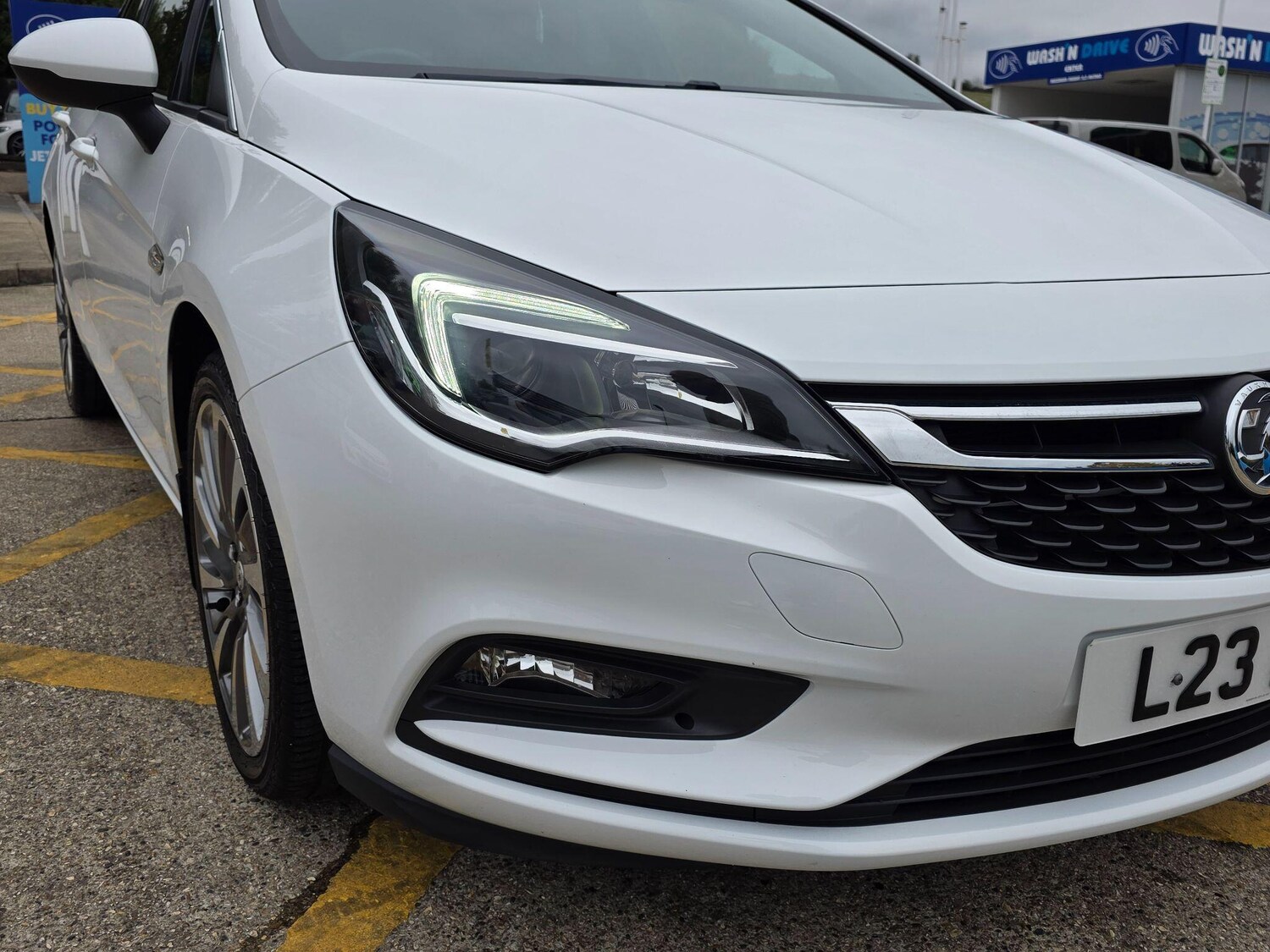 Used Vauxhall Astra for sale - 77688799: Photo 57